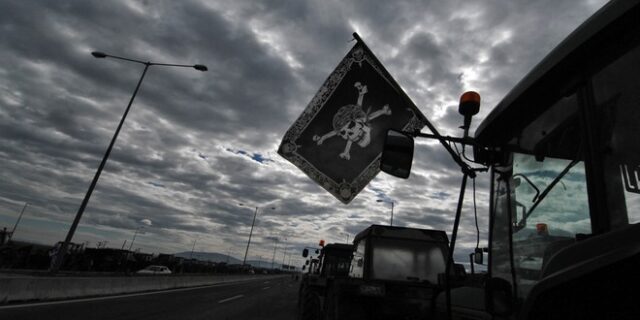 Νέο κάλεσμα Κατρούγκαλου στους αγρότες. ‘Διάλογοι – απάτη της κυβέρνησης με ‘πρόθυμους’ και ‘λαγούς’, η απάντησή τους