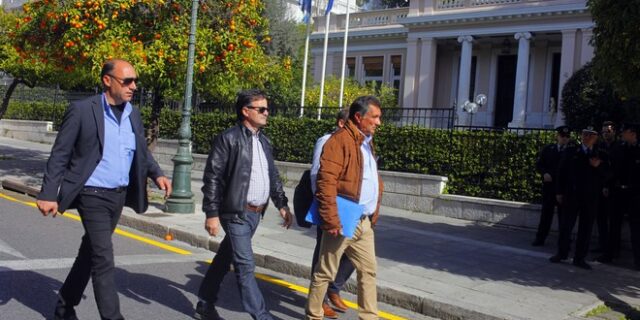 Τι ζητούν οι αγρότες από τον Τσίπρα για να ανοίξουν τα μπλόκα