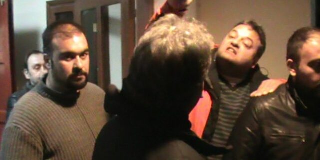 Εισβολή αγροτών και προπηλακισμοί σε συγκέντρωση του ΣΥΡΙΖΑ στο Αμύνταιο