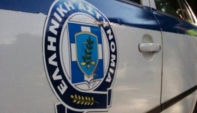 Φρίκη: Μητέρα βασάνιζε και βίαζε μαζί με τον σύντροφο της τα δύο ανήλικα παιδιά της