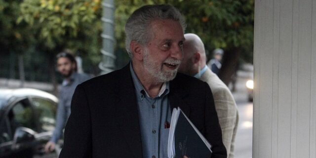 Δρίτσας: «Κάνουν τα πάντα για να ρίξουν την κυβέρνηση»
