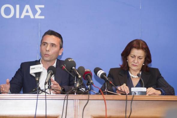Ένα διαφορετικό λεωφορείο κινητή μονάδα ατομικής υγιεινής, για τους άστεγους της Αθήνας