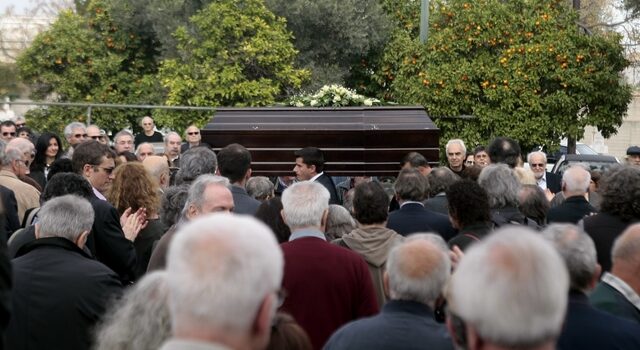 Τελευταίο αντίο στον Γιάννη Καλαϊτζή