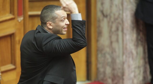 Άρση ασυλίας Κασιδιάρη για πλαστή ταυτότητα