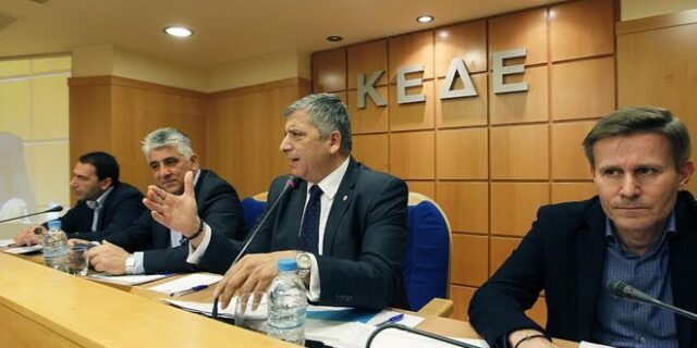 Η ΚΕΔΕ ζητά την παραίτηση του υπουργού υγείας Α. Ξάνθου