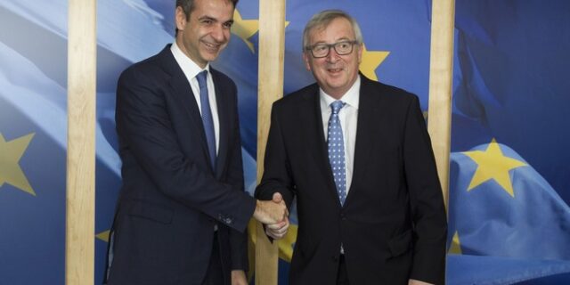 Συναντήσεις Μητσοτάκη με Σουλτς και Γιούνκερ: Η λύση του προσφυγικού είναι στην Τουρκία
