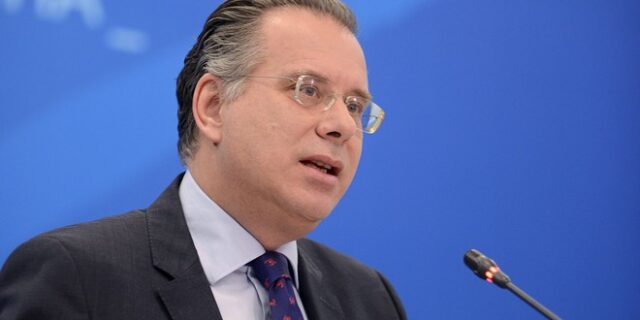 Κουμουτσάκος: Χρειάζεται πολιτική κάθαρση στο θέμα Μουζάλα