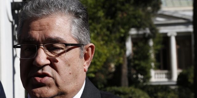 Κατά της σύσκεψης πολιτικών αρχηγών για το προσφυγικό ο  Κουτσούμπας