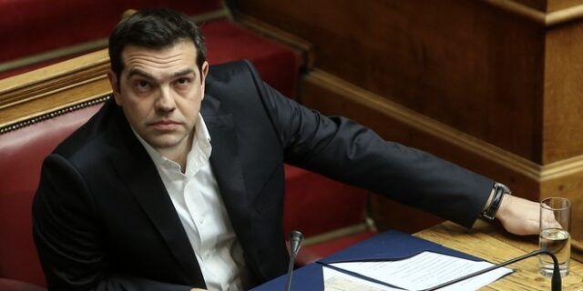Με τριπλό μέτωπο αντιμέτωπος ο Αλέξης Τσίπρας