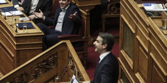 Σενάρια ‘δεξιάς παρένθεσης’ από το ΣΥΡΙΖΑ βλέπει η ΝΔ