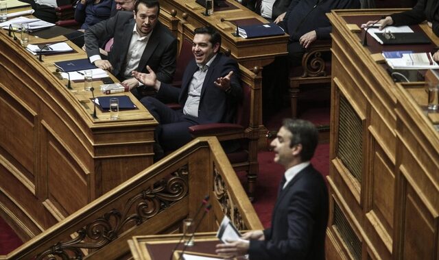 Ο Μητσοτάκης, ο Παππάς και ο Ναπολέοντας
