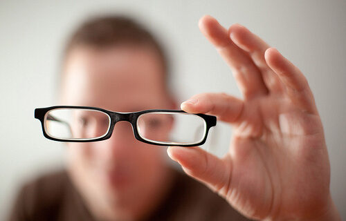 Γιατί η μυωπία θα επταπλασιαστεί στα επόμενα χρόνια