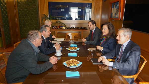 Συνάντηση Καμμένου – Ντ. Μπακογιάννη για το προσφυγικό
