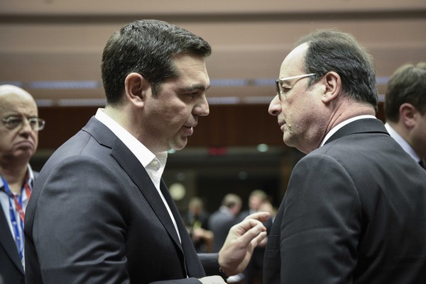 Στο Παρίσι με τους Σοσιαλιστές ο Τσίπρας στις 12 Μαρτίου