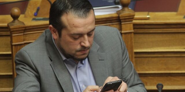 Χάλασαν τα κανάλια της τηλεόρασης σου; Η επική απάντηση του Νίκου Παππά