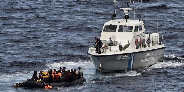 Η Ελλάδα είπε ‘Ναι’ στην εμπλοκή του ΝΑΤΟ για το προσφυγικό