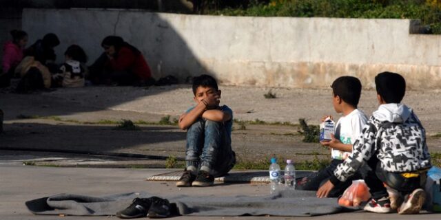 Oι δύο Ελλάδες, η Αυστρία και οι πολιτικοί που χαϊδεύουν αυτιά