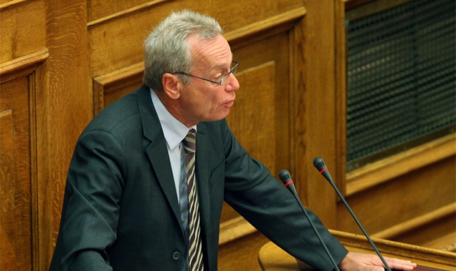 Ανασκευή από Σγουρίδη: Ο Τσίπρας δεν είναι ούτε Παπανδρέου, ούτε Σαμαράς
