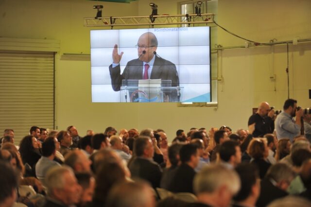 Σημίτης: Μας κυβερνούν ανόητοι που θεωρούν ότι θα αλλάξουν την ΕΕ