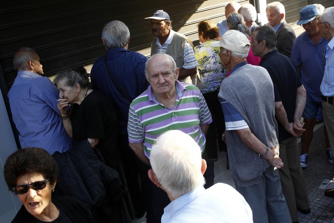 Πετρόπουλος: Περισσότεροι οι πολυσυνταξιούχοι από τους μονοσυνταξιούχους