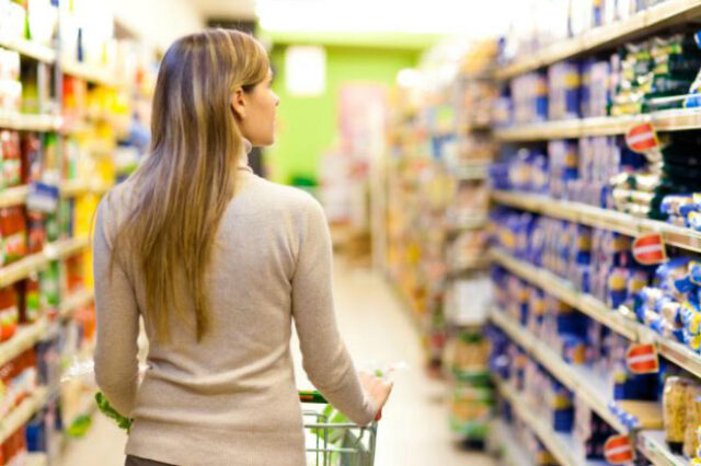 Σε πέντε αλυσίδες το 60% τoυ τζίρου των σούπερ μάρκετ στην Ελλάδα