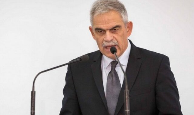 Καταγγελίες Τόσκα κατά Σφακιανάκη για πολιτική ‘δημοσίων σχέσεων’