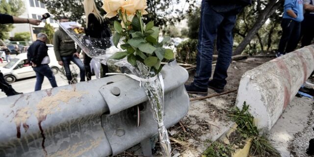 Παντελής Παντελίδης: Κρίσιμη αλλά σταθερή η κατάσταση της συνεπιβάτη του τραγουδιστή