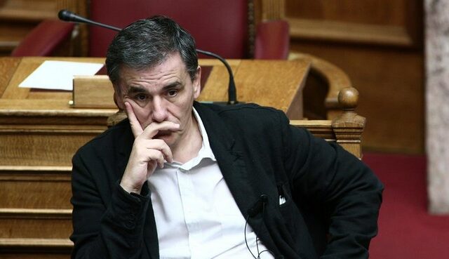 ‘Καήκαμε αν πάει Μάιο-Ιούνιο η αξιολόγηση’, προειδοποιεί ο Τσακαλώτος