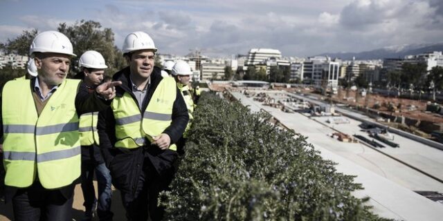 Στο κέντρο πολιτισμού του ιδρύματος Σταύρος Νιάρχος ο Τσίπρας