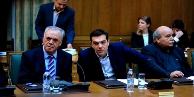 Συνεδριάζει το υπουργικό. Η κρίσιμη ομιλία Τσίπρα. LIVE EIKONA