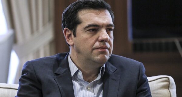 Σε ‘αναμμένα κάρβουνα’ η κυβέρνηση από τις πιέσεις των δανειστών