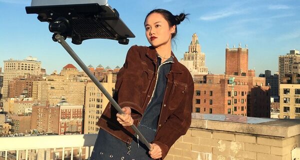 Με αυτό το selfie stick, κάνεις μπράτσα