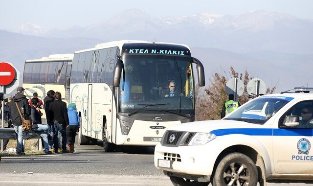 Στην Αθήνα μεταφέρονται οι Αφγανοί πρόσφυγες από την Ειδομένη