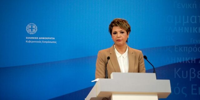 Γεροβασίλη: Νομικά και πολιτικά ανεπίτρεπτη η πρακτική χωρών της Ε.Ε. στο προσφυγικό