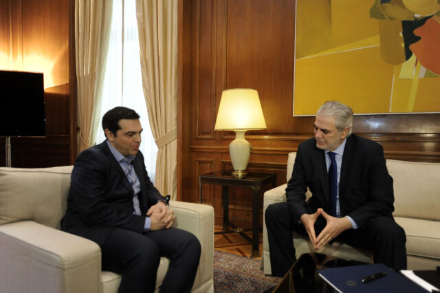 Τσίπρας σε Στυλιανίδη: Αυξήσαμε τις δυνατότητες φιλοξενίας, κάτι το οποίο δεν θα κατάφερνε καμία ΜΚΟ