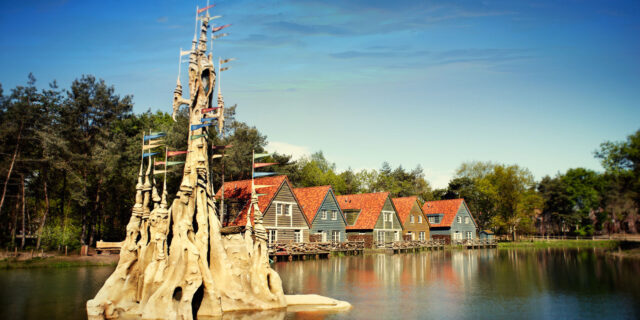 Θεματικοί προορισμοί για οικογενειακά ταξίδια: Efteling και Europa Park σας περιμένουν!