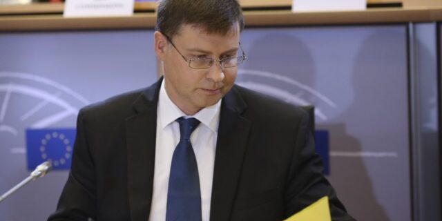 Ντομπρόφσκις: ‘Ανοιχτή’ η καταληκτική προθεσμία για την αξιολόγηση