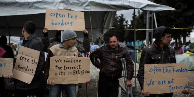 Ειδομένη: Ήπιας μορφής αστυνομική επιχείρηση για την εκκένωση της περιοχής