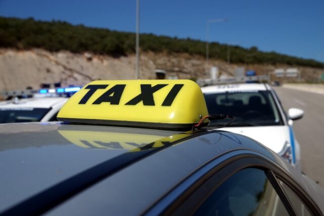 Σεσημασμένος κακοποιός παρέσυρε με κλεμμένο ταξί αστυνομικό
