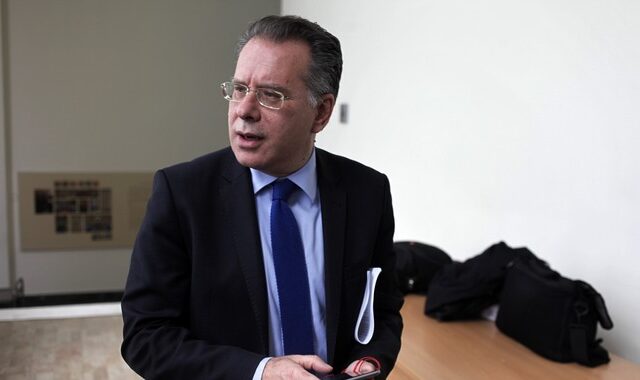 Επιμένει για εκλογές η ΝΔ