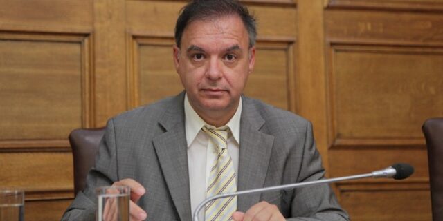 Λιαργκόβας στο ΝΕWS 247: Η αξιολόγηση πρέπει να κλείσει και θα κλείσει ως τα τέλη Απριλίου