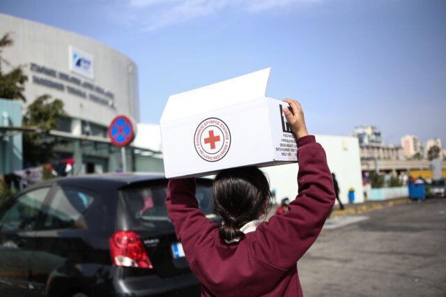Προκάτ οικισμοί εγκαταστάθηκαν στο λιμάνι του Πειραιά