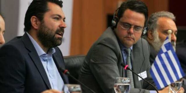 Κρέτσος: Αποκλειστική αρμοδιότητα της κυβέρνησης η αδειοδότηση των καναλιών