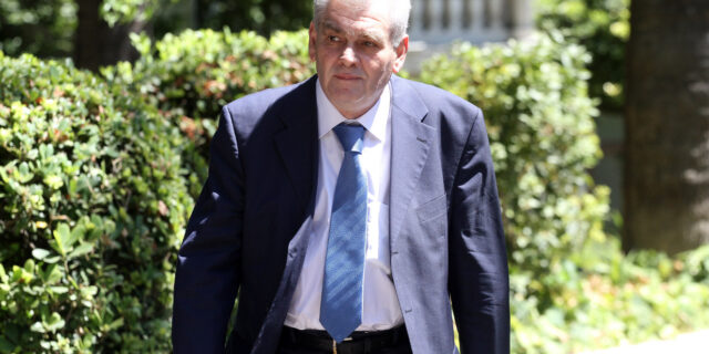 Κόντρα για τη Δικαιοσύνη στη Βουλή