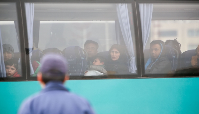 Ειδομένη: Αναχώρησαν τρία λεωφορεία για Ημαθία και Πιερία