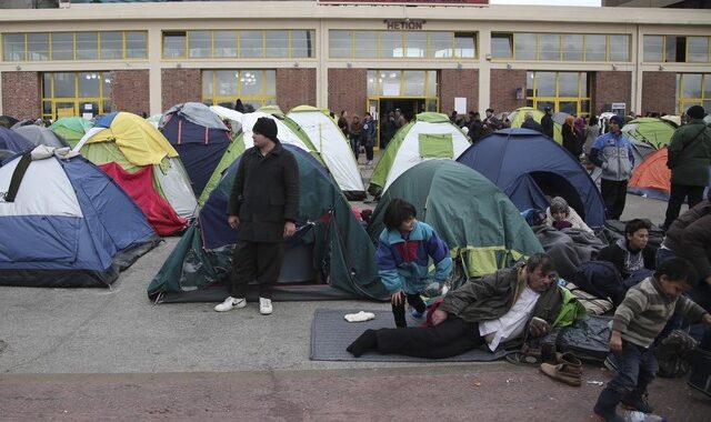 Προσφυγικό: Η κατανομή των 2.297 προσλήψεων ανά ειδικότητα και περιοχή