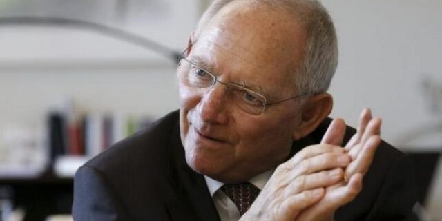 Σόιμπλε: Εναλλακτικές λύσεις αν η Ελλάδα δεν μειώσει τις συντάξεις