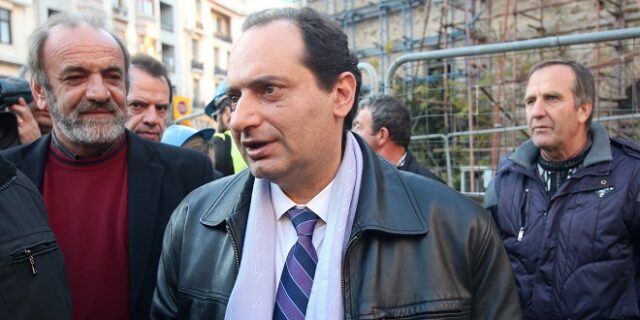 Με επτά εξώδικα προειδοποιεί συγκεκριμένα ΜΜΕ ο Σπίρτζης