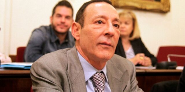 Ποιοι δεν θέλουν στην καρέκλα του Προέδρου της ΕΕΕΠ τον Αντώνη Στεργιώτη;
