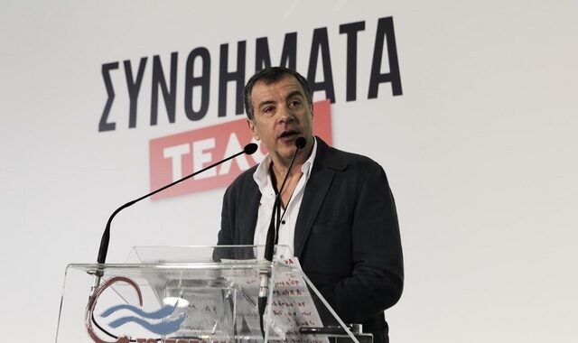 Υπερυπουργό κοινής αποδοχής για το προσφυγικό ζητά ο Θεοδωράκης